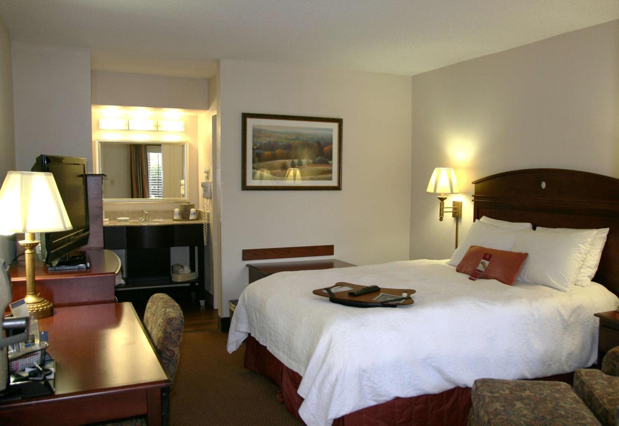 Hampton Inn Dalton Exteriör bild