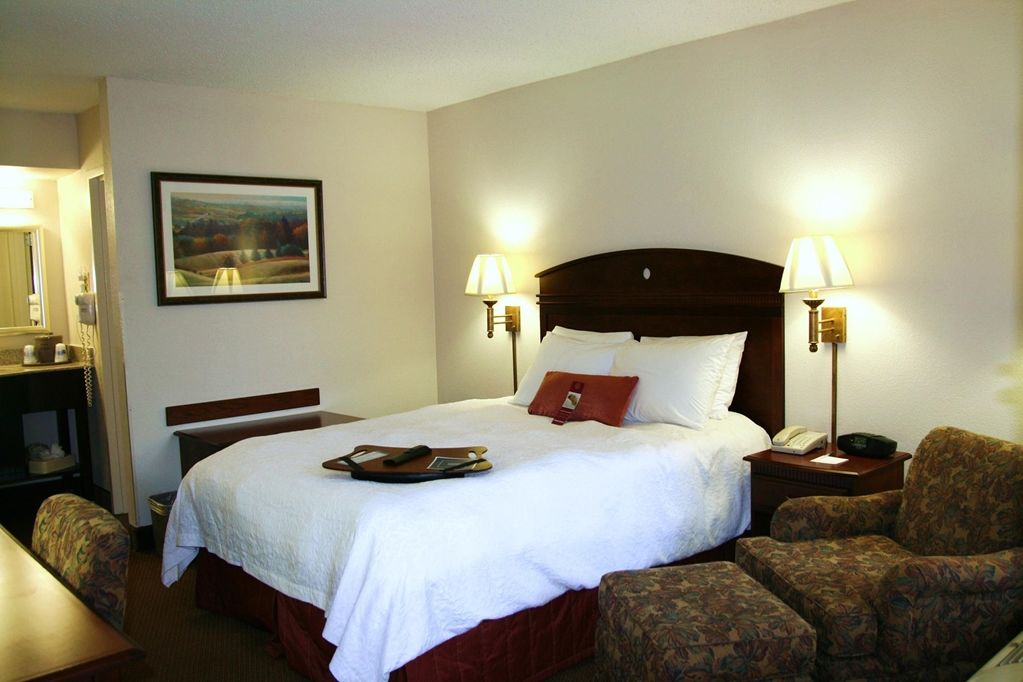 Hampton Inn Dalton Rum bild